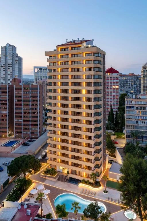 Halley Hotel and Apartments, Affiliated by Meliá
